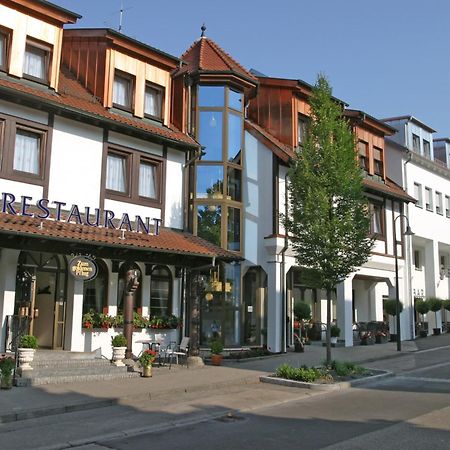 Hotel y Restaurante Goldener Pflug Ludwigsburg Exterior foto